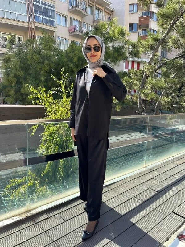 Zeynep Şule 10006 Siyah Pamuk Fermuarlı Gömlek
