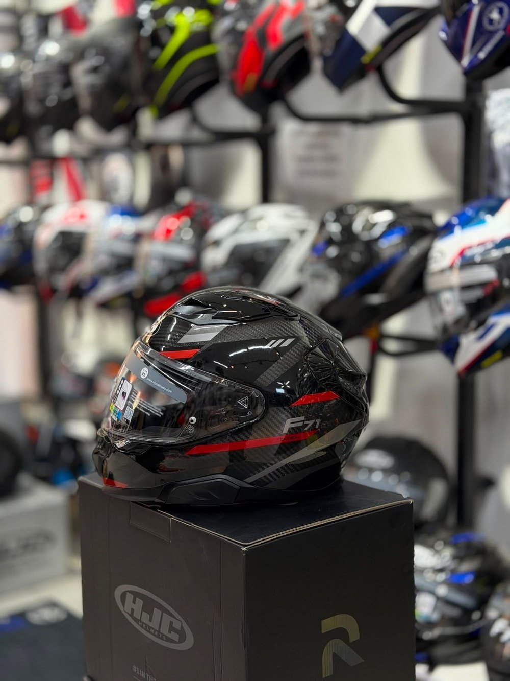 Hjc F71 Kask Carbon Esira Mc1