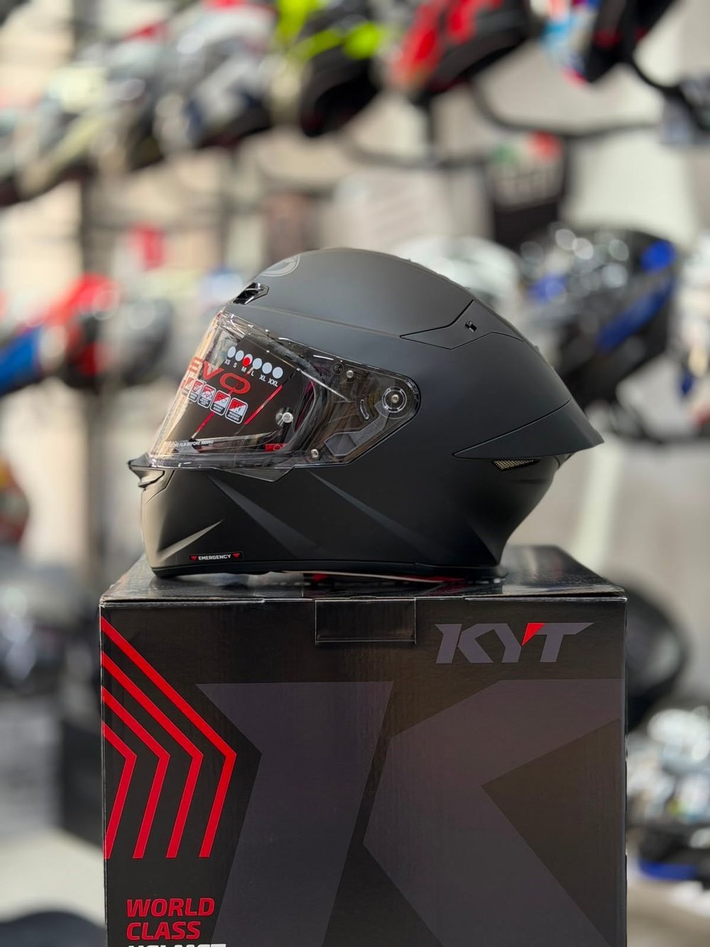Kyt Tt-Revo Kask Plain Matt Black