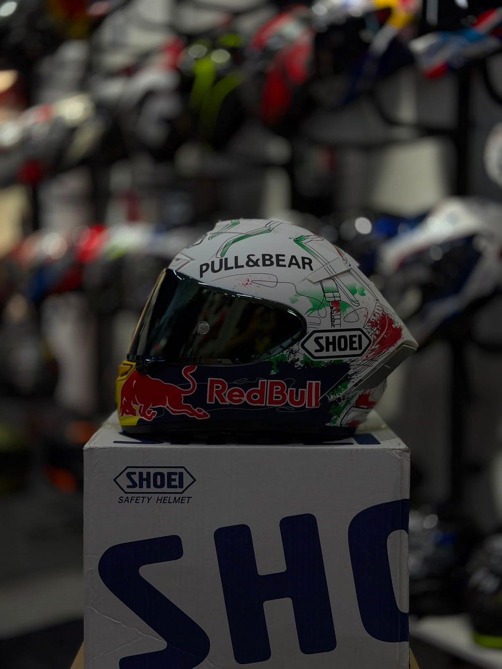 Shoei X14 Mat Redbull