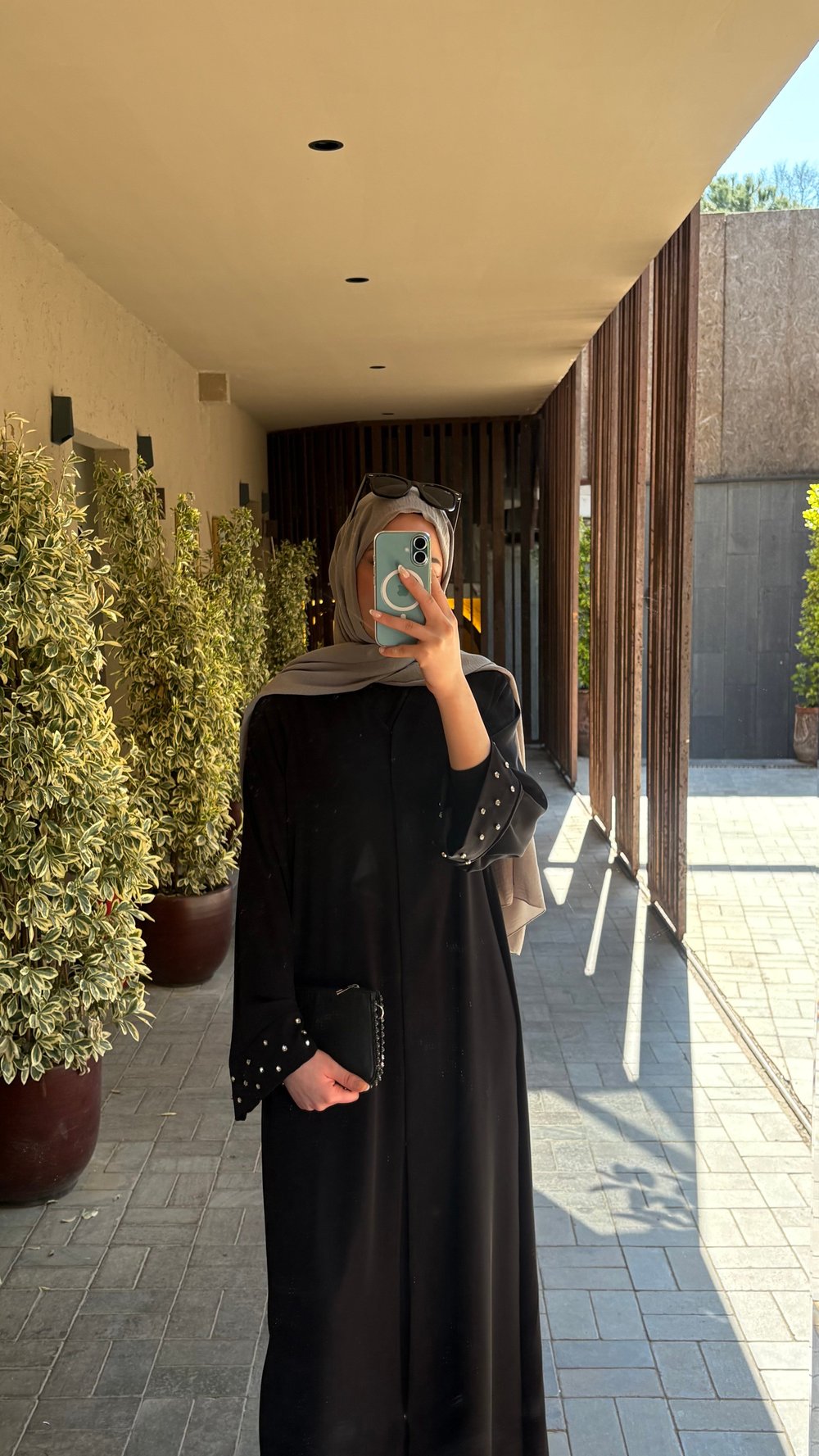 KRİSTAL ABAYA OVAL TAŞ 