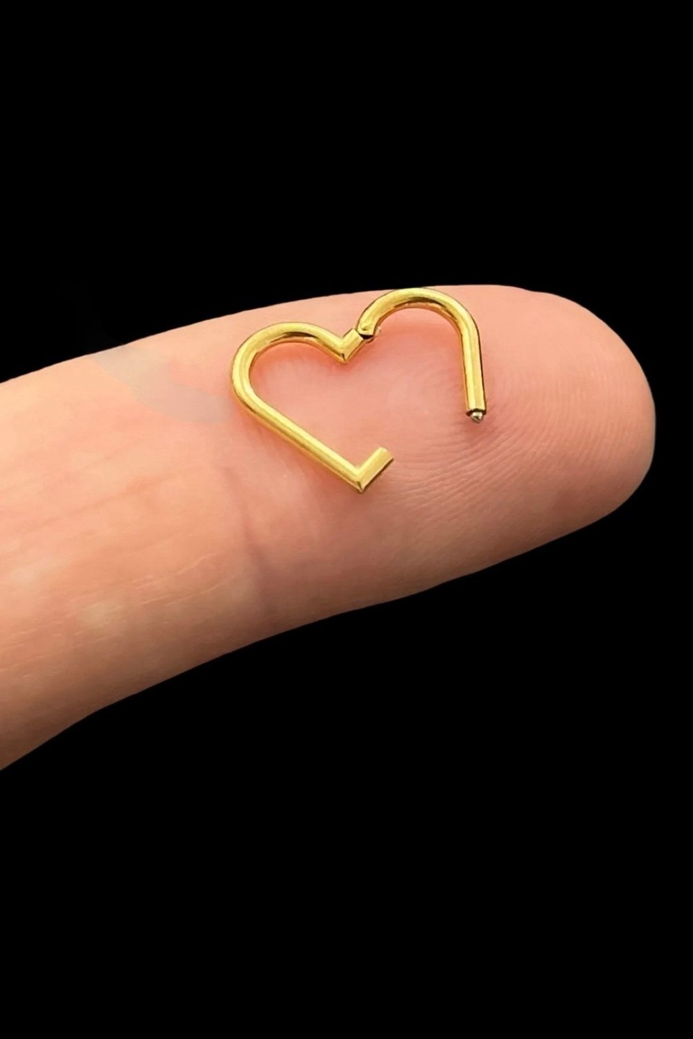 1 Adet Cerrahi Çelik Klipsli Kalp Tragus, Helix, Lobe, Snug Küpe Piercing