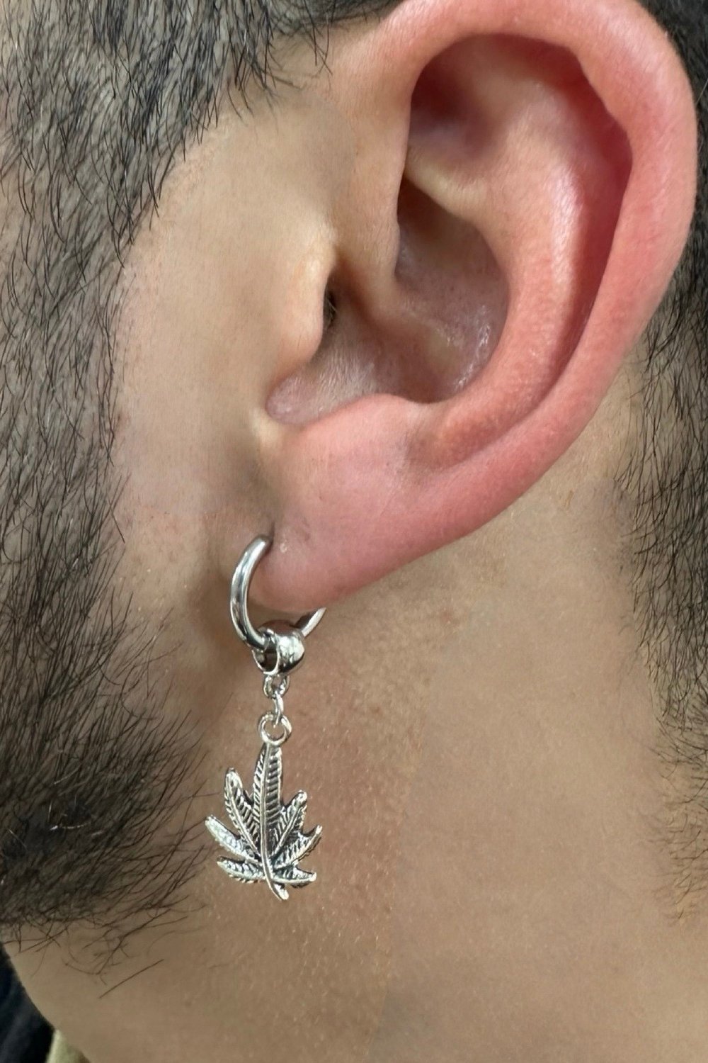 1 Adet Cerrahi Çelik Unisex Yaprak Model Küpe Sallantılı Erkek, Kadın Küpe (Tekli)