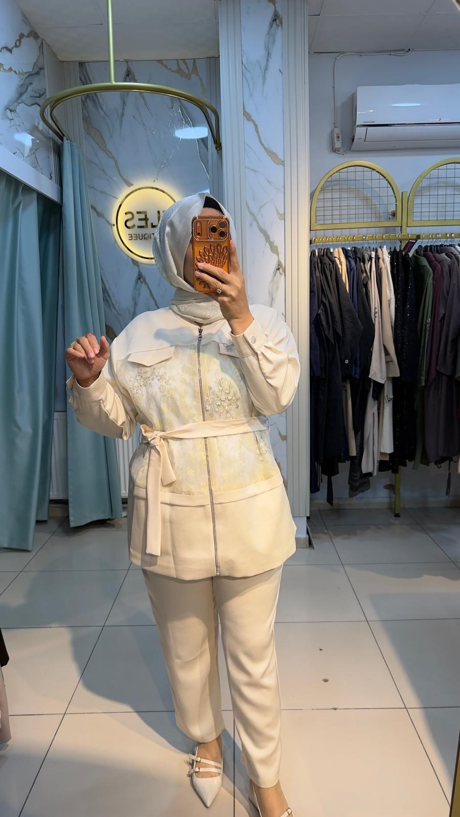 ÖZEL TASARIM  BEJ İKİLİ TAKIM 