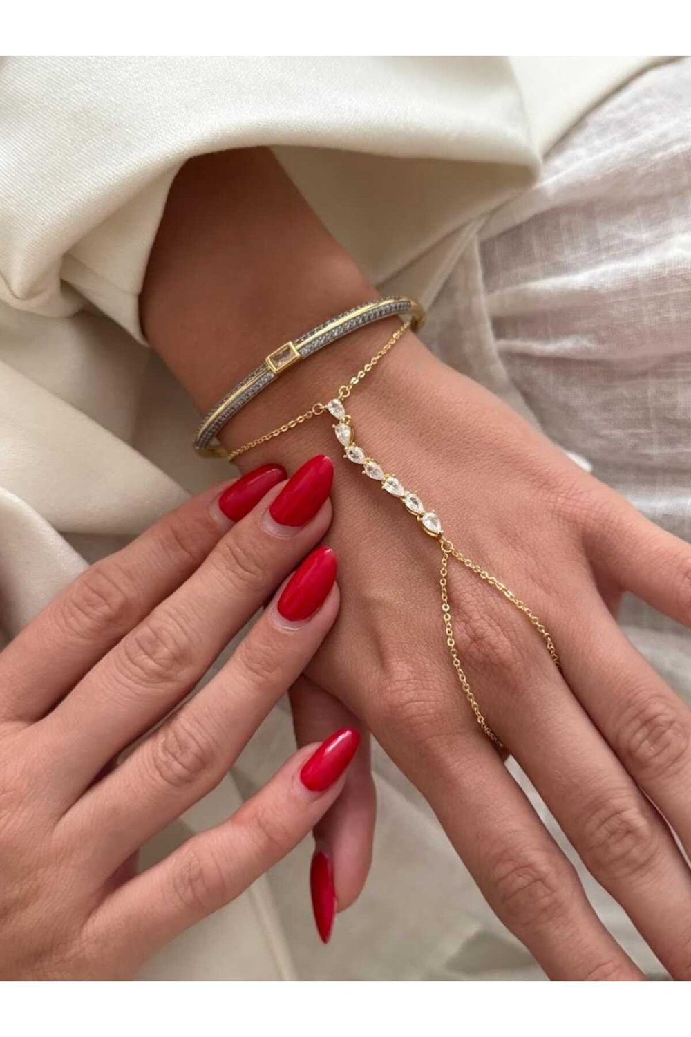Gold Maries Sahmeran