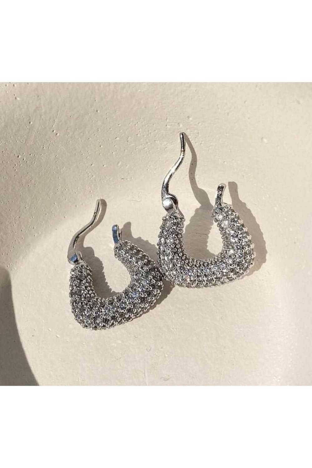 Mini sepet gümüş zirkon taş küpe