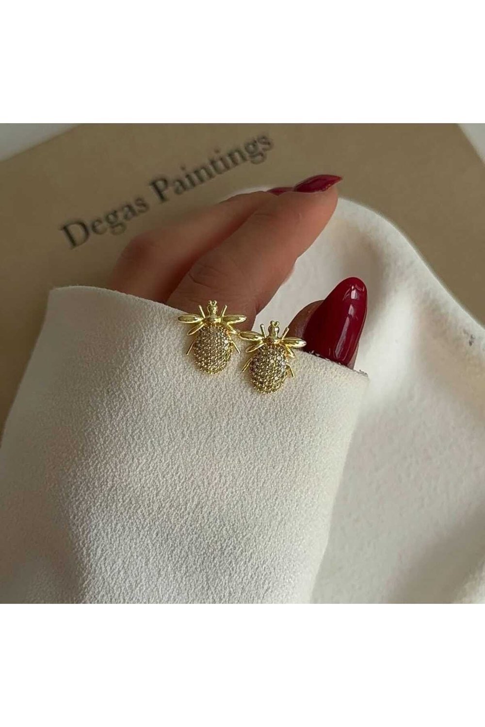 Vip Seri Arı Gold Küpe
