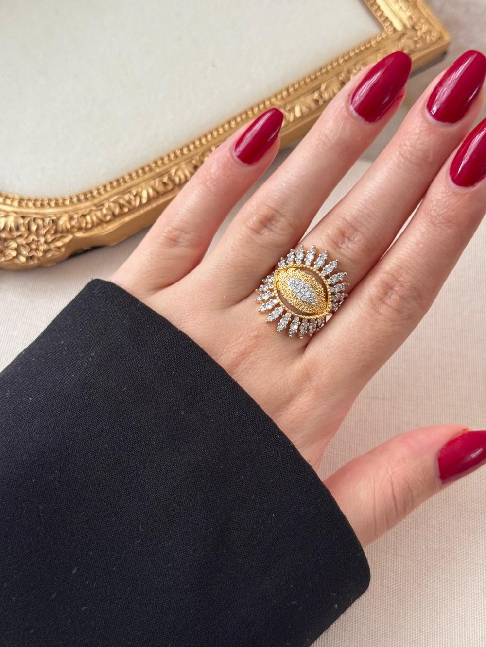 Beyaz Eye Zirkon Taşlı Gold Yüzük 3397