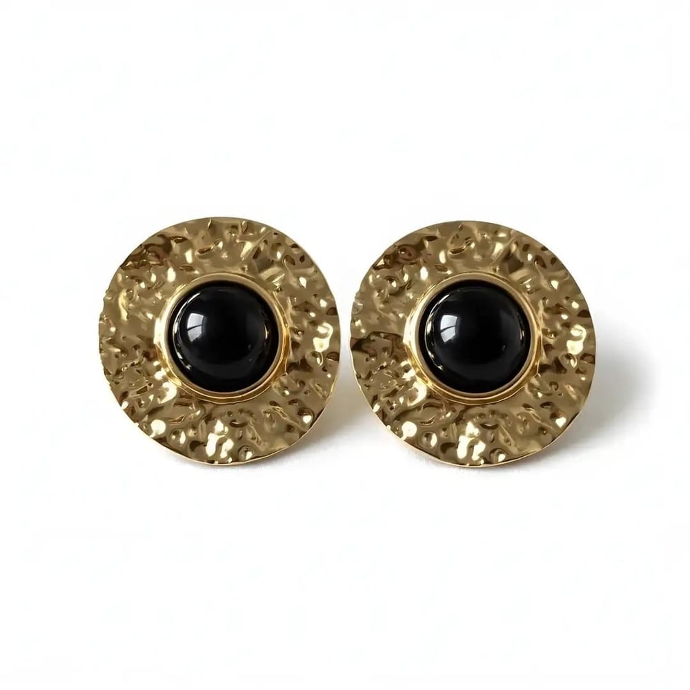 Siyah Taşlı Gold Vintage Küpe