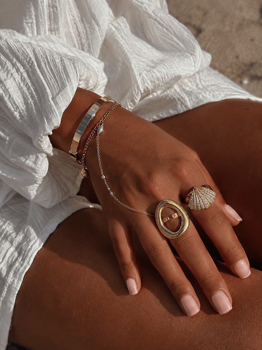 Olia Gold Oval Form Çelik Yüzük