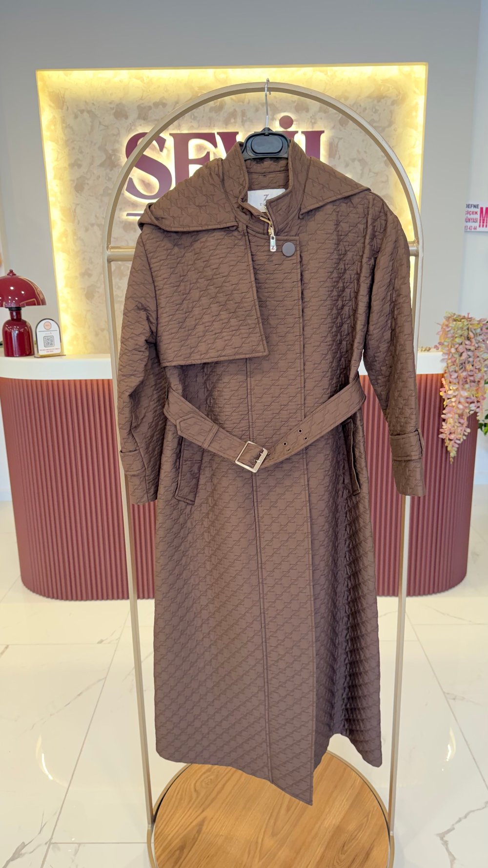 ZÜHRE KAPİTONE FERMUARLI MOCHA