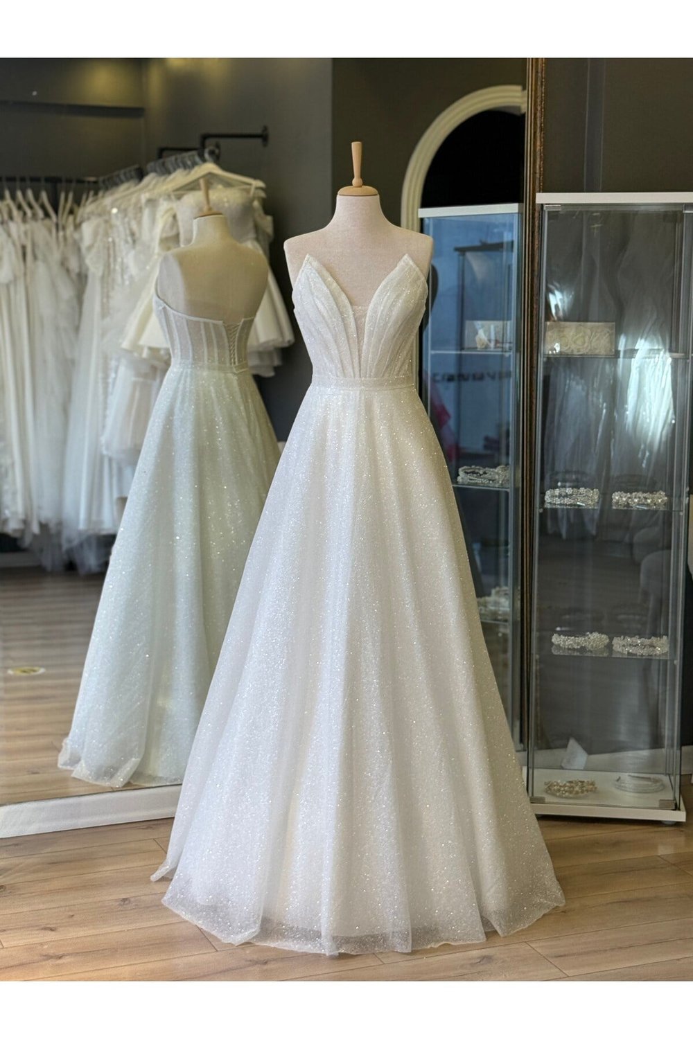 Beyaz Simli Drepa Detaylı Maxi Boy Nişan Ve Gece Elibisesi