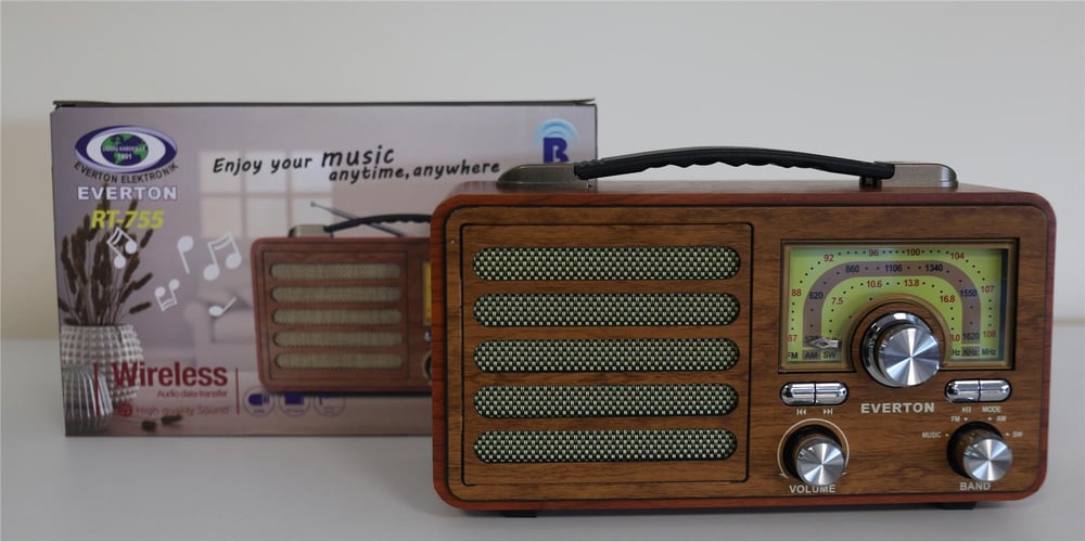 Everton Rt-755 Bluetooth Fm-Usb-Tf-Aux Şarjlı Nostaljik Radyo