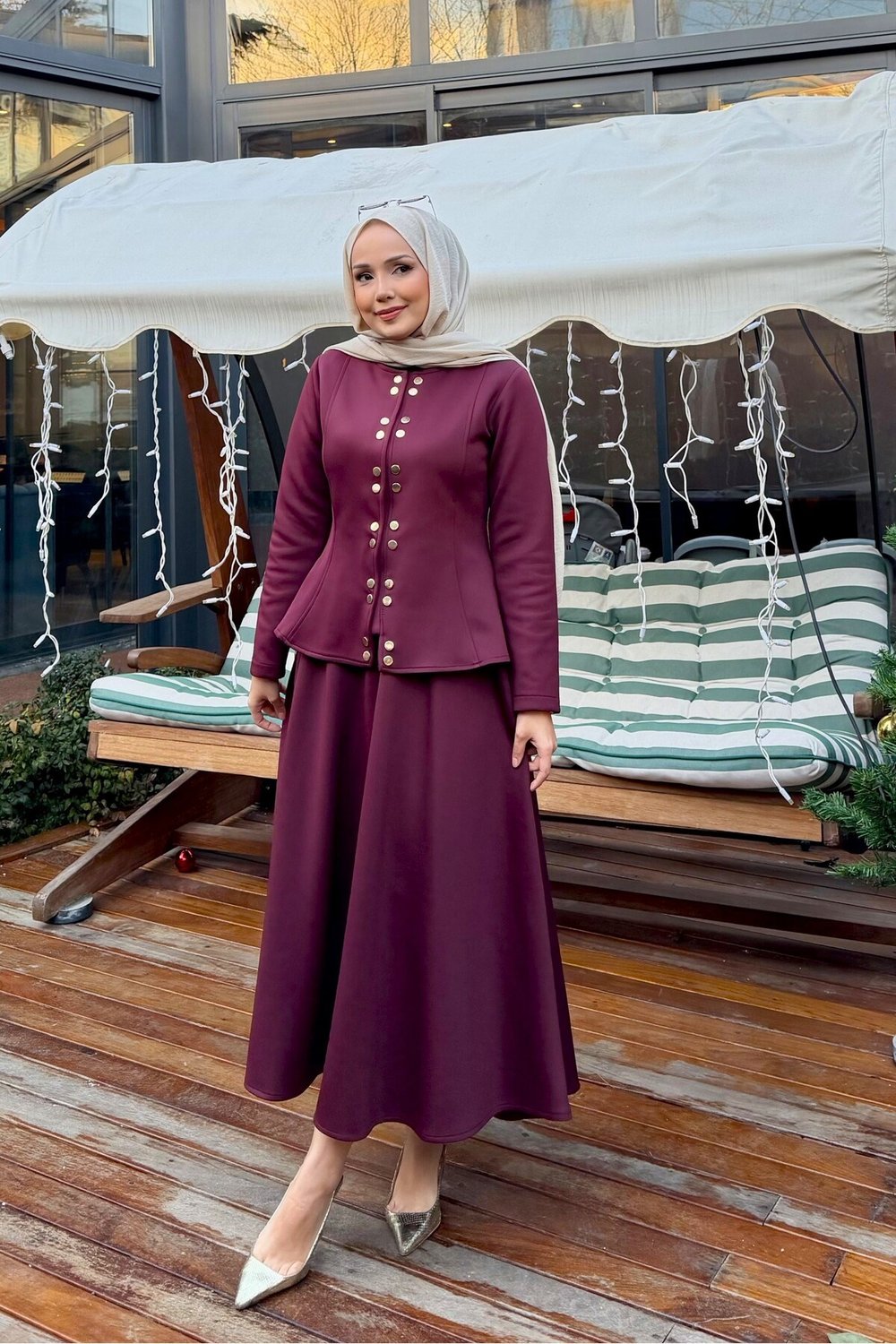 Düğme Detaylı Scuba Tesettür Takım