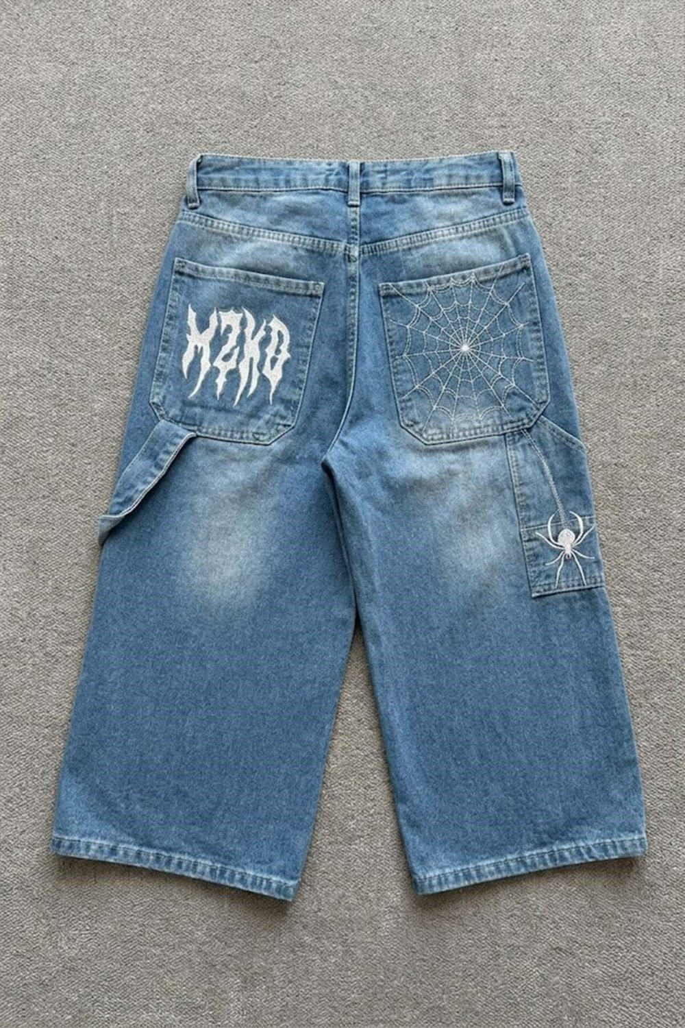 Beyaz MZKD Spider Nakışlı Y2K Baggy Unisex Şort