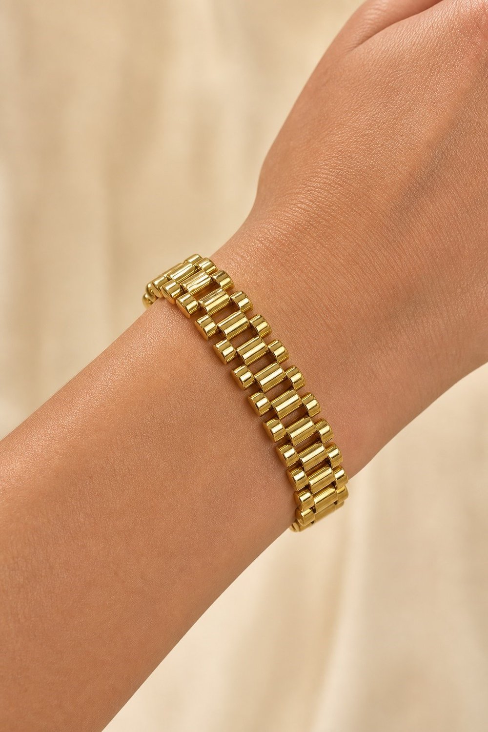 Fashion Geometrik Baklalı Kalın Gold Renk Kadın Bileklik