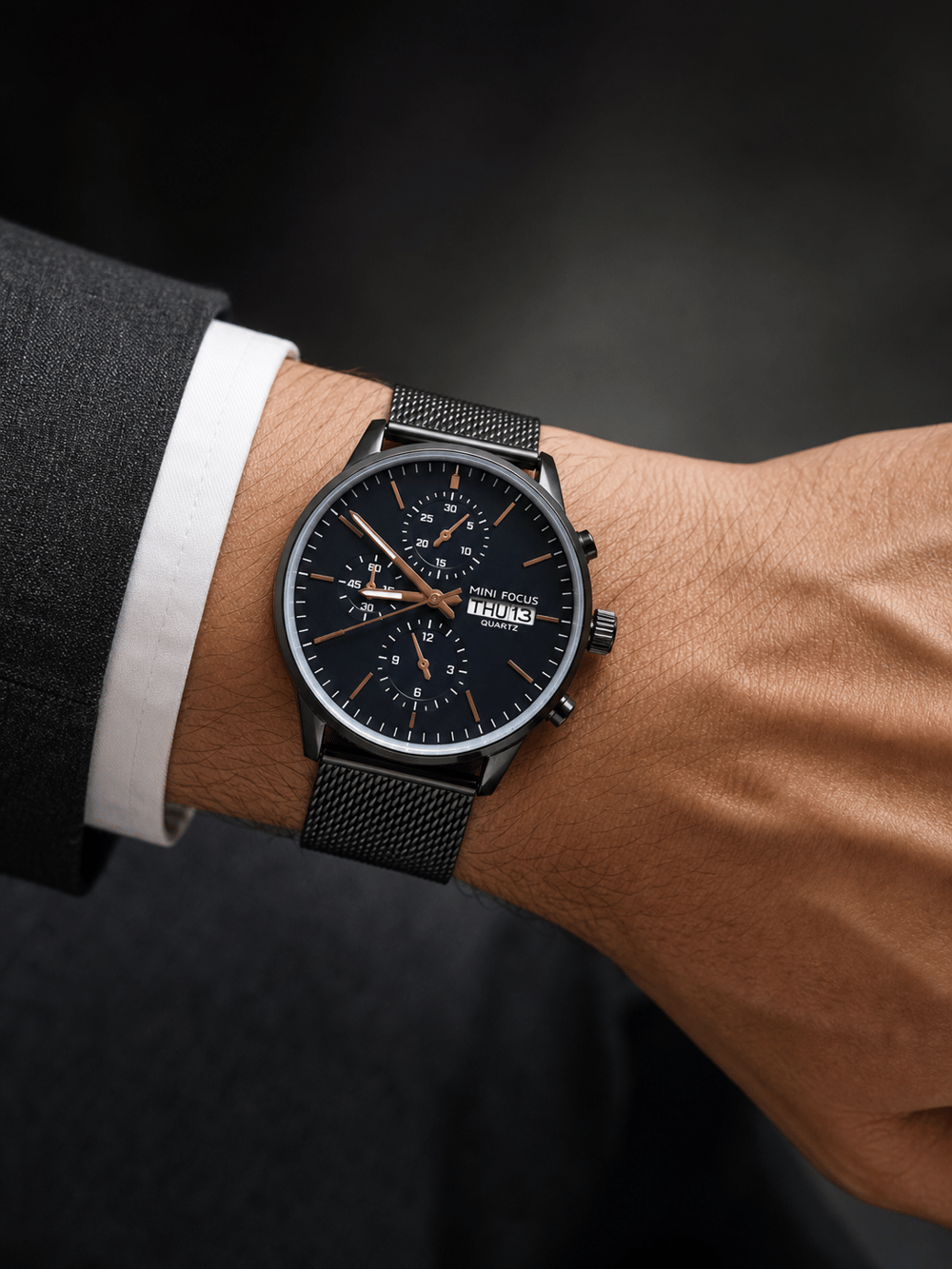 Mini Focus Quartz Erkek Kol Saati – Siyah Hasır Metal Kordon ve Gün-Tarih Göstergesi