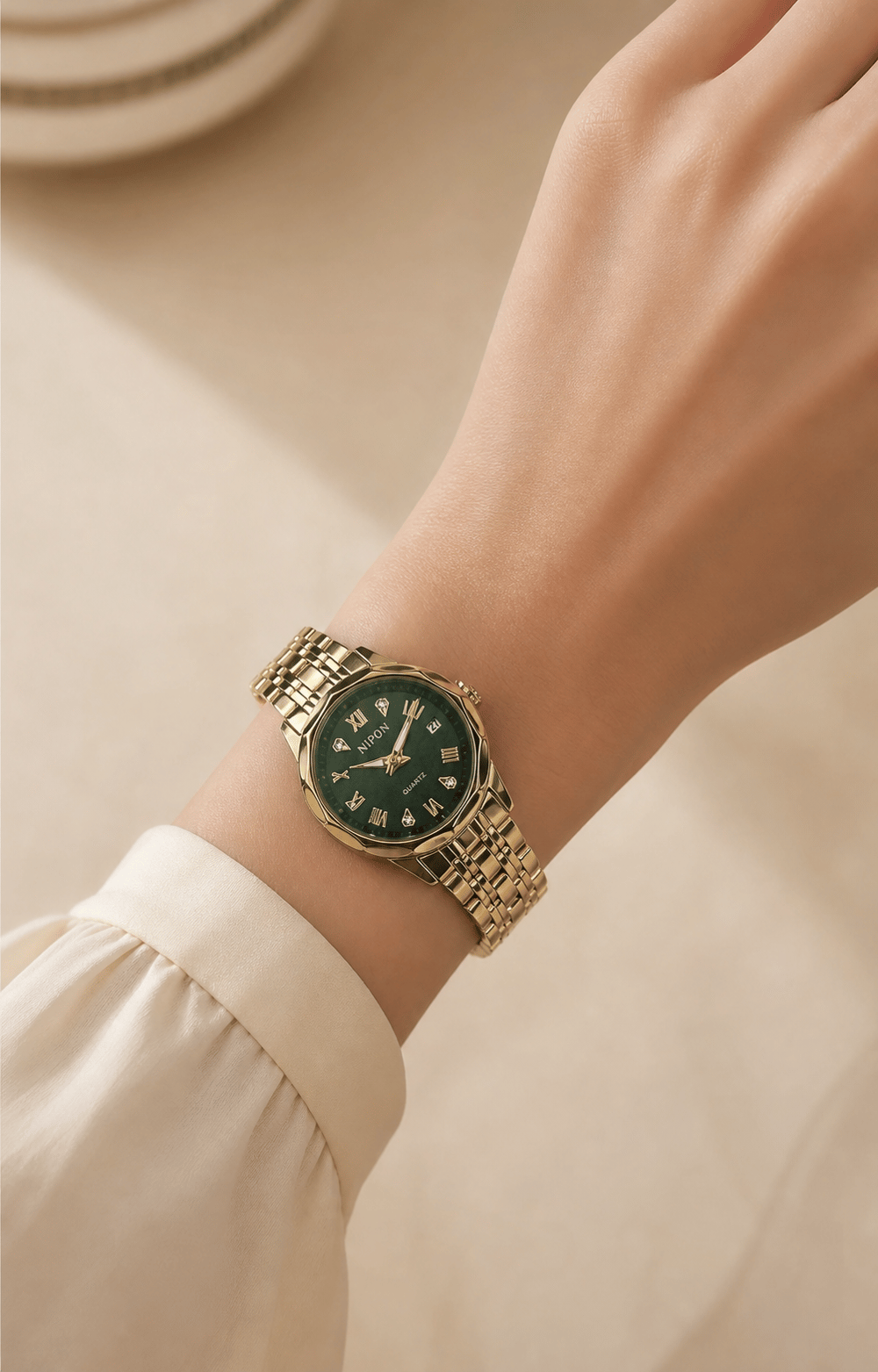 NIPON Yeşil Kadranlı Altın Renk Metal Kordon Quartz Kol Saati
