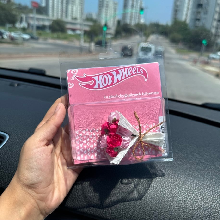 Aynalı Hotflowers