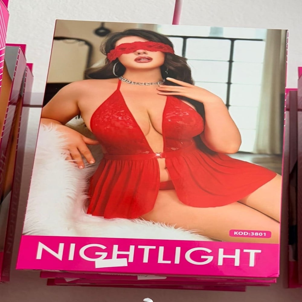 NightLight Göz Bantlı Kırmızı Gecelik