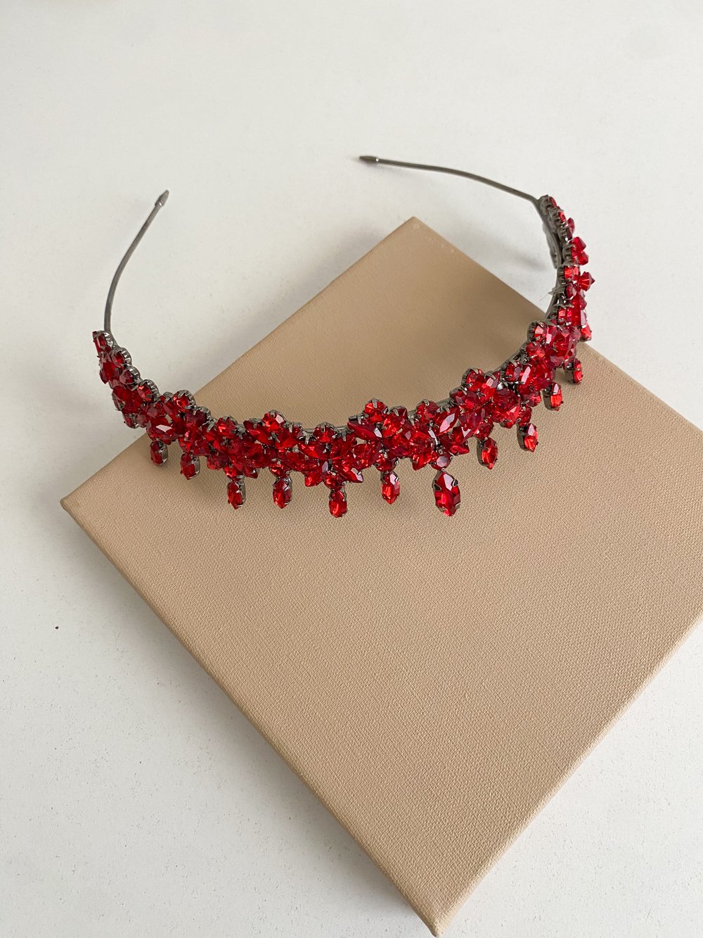  KIRMIZI  KINA TACIGİZEM ACCESSORY