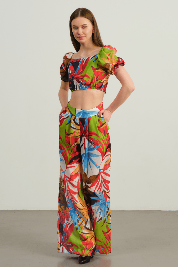Tropikal Desenli Crop Bluz & Palazzo Pantolon Takım