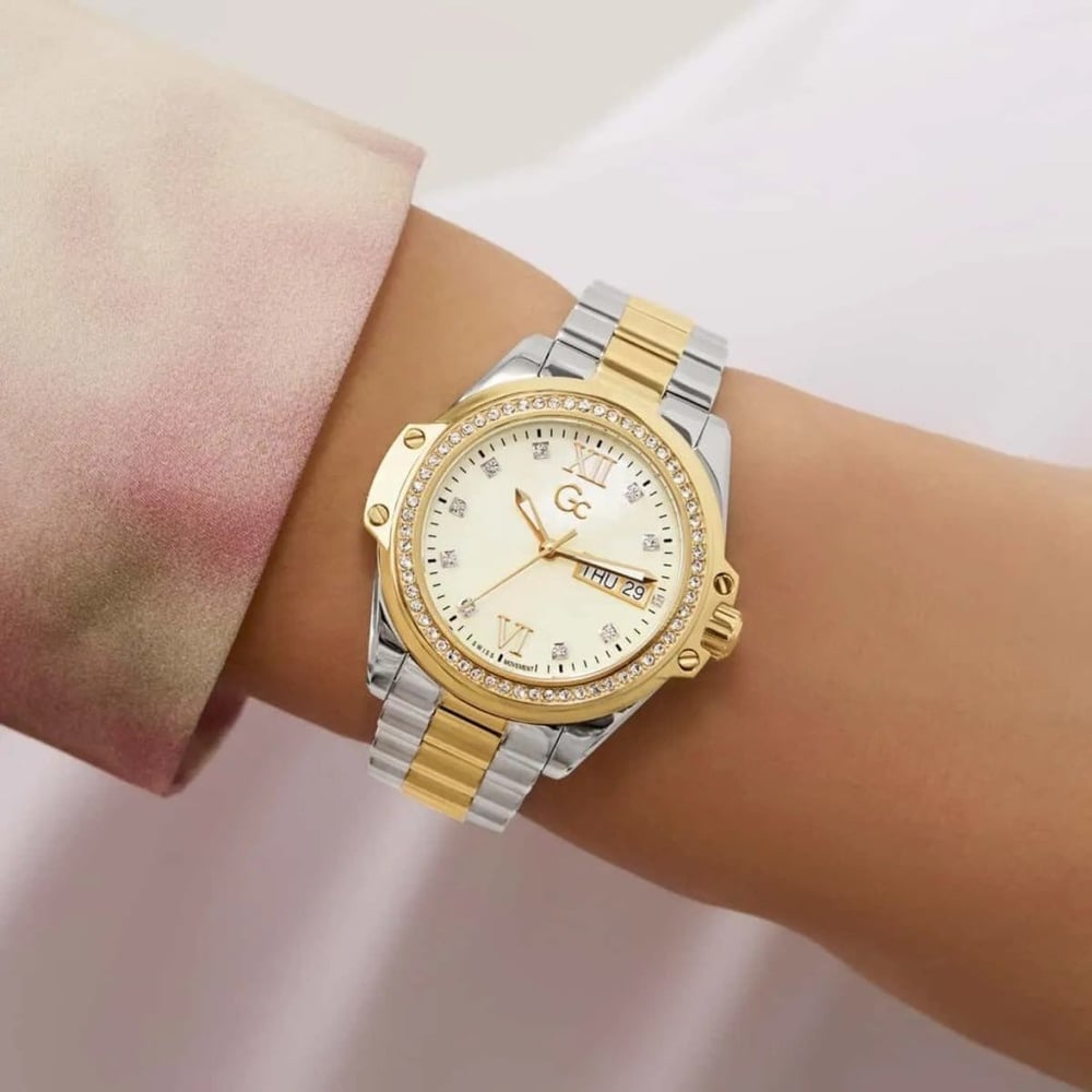 Guess Collection GCZ53002L6 Kol Saati
