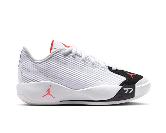 NIKE JORDAN LUKA 77 (GS) Genç Basketbol Ayakkabısı IH0573-101 Beyaz