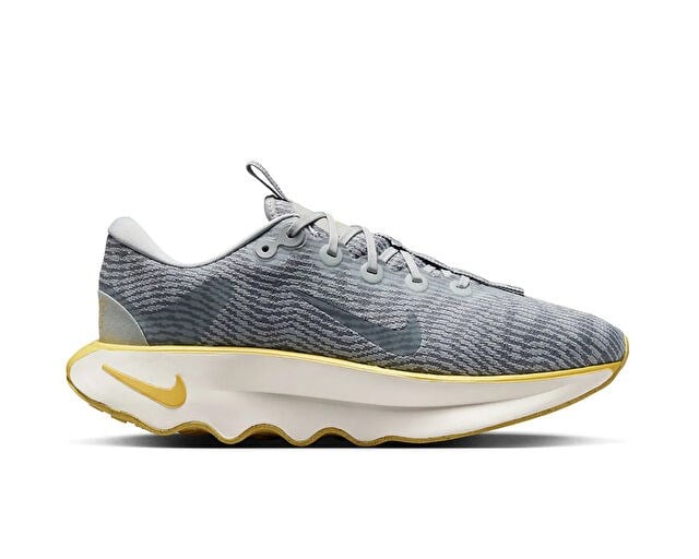 NIKE MOTIVA Erkek Koşu Ayakkabısı DV1237-005 Gri