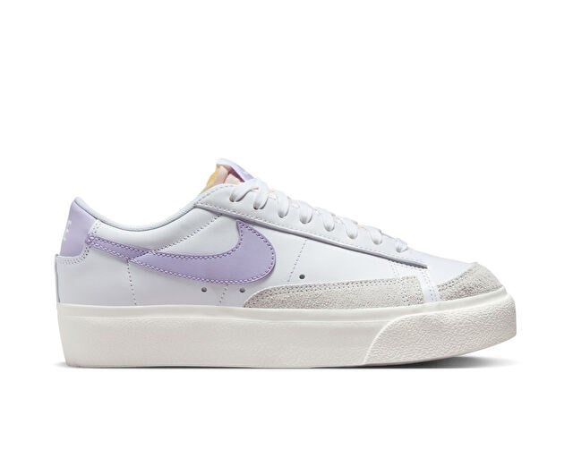 NIKE W BLAZER LOW PLATFORM Kadın Günlük Ayakkabı DJ0292-114 Beyaz