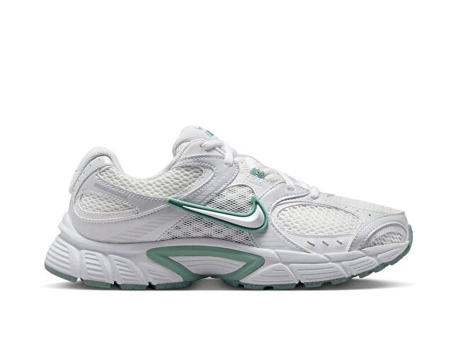 NIKE W V5 RNR Kadın Günlük Ayakkabı HQ7901-106 Beyaz