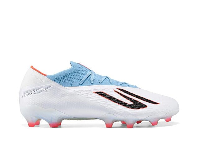 SKECHERS SKECHERS SKX 01 Erkek Çim Zemin Kramponu 252110-WTQP Beyaz