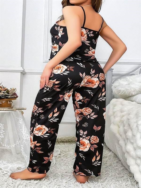 Büyük Beden Siyah Üstüne Çiçek Desenli İnce Askılı 2li Pijama Takımı
