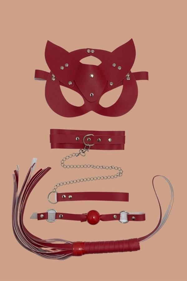 Aria's Closet Kırmızı Maske Tasma Kırbaç Deri Set