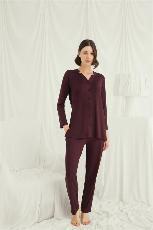 Uzun Kollu Boydan Düğmeli V Yaka Pijama Takımı