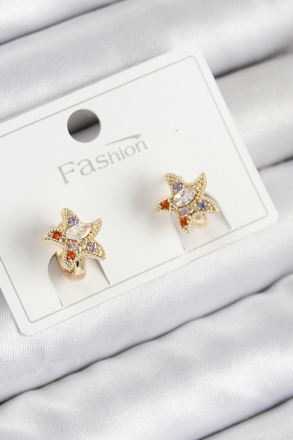 Pirinç Zirkon Taşlı Yıldız Model Gold Renk Çocuk Küpe