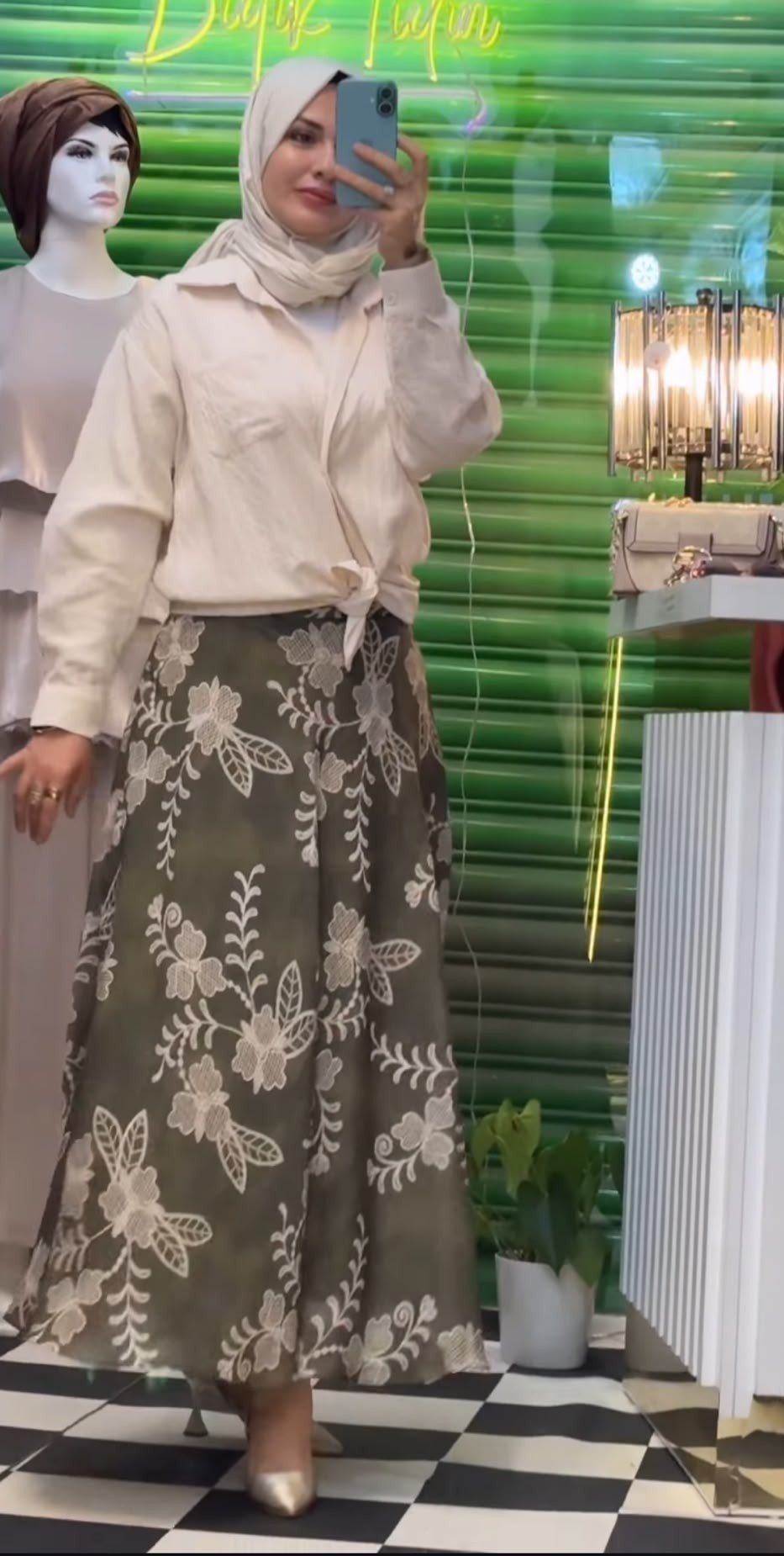 nora etek