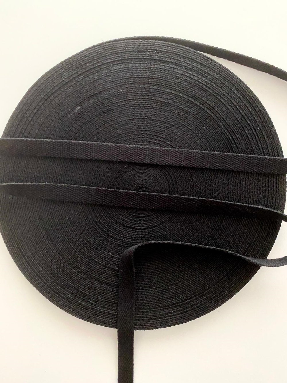 1 Metre Eni 2 cm Pamuklu Siyah Kolon