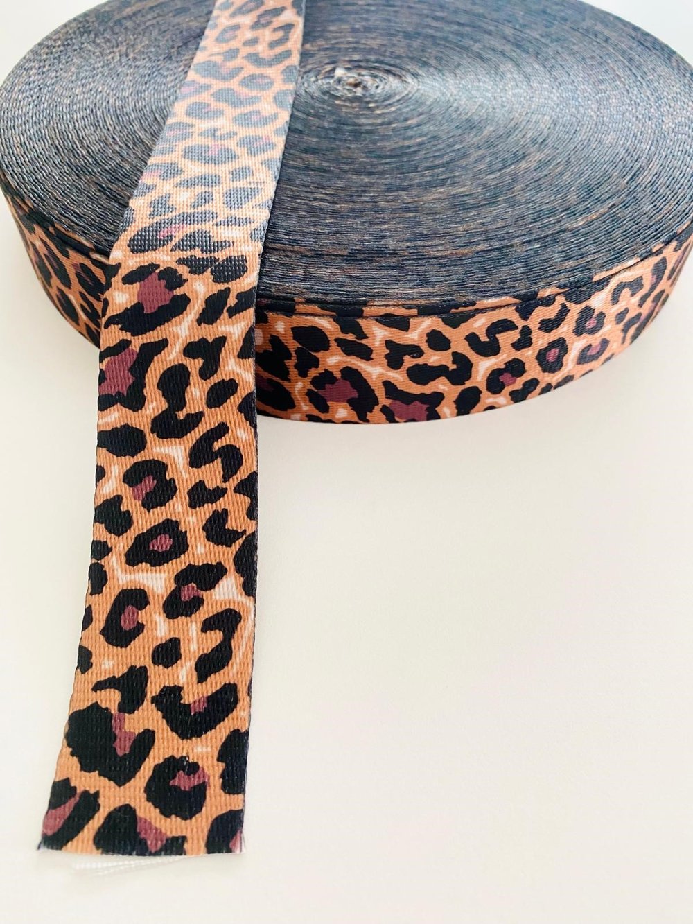 1 Metre Eni 4 Cm Leopar Desenli Kolon