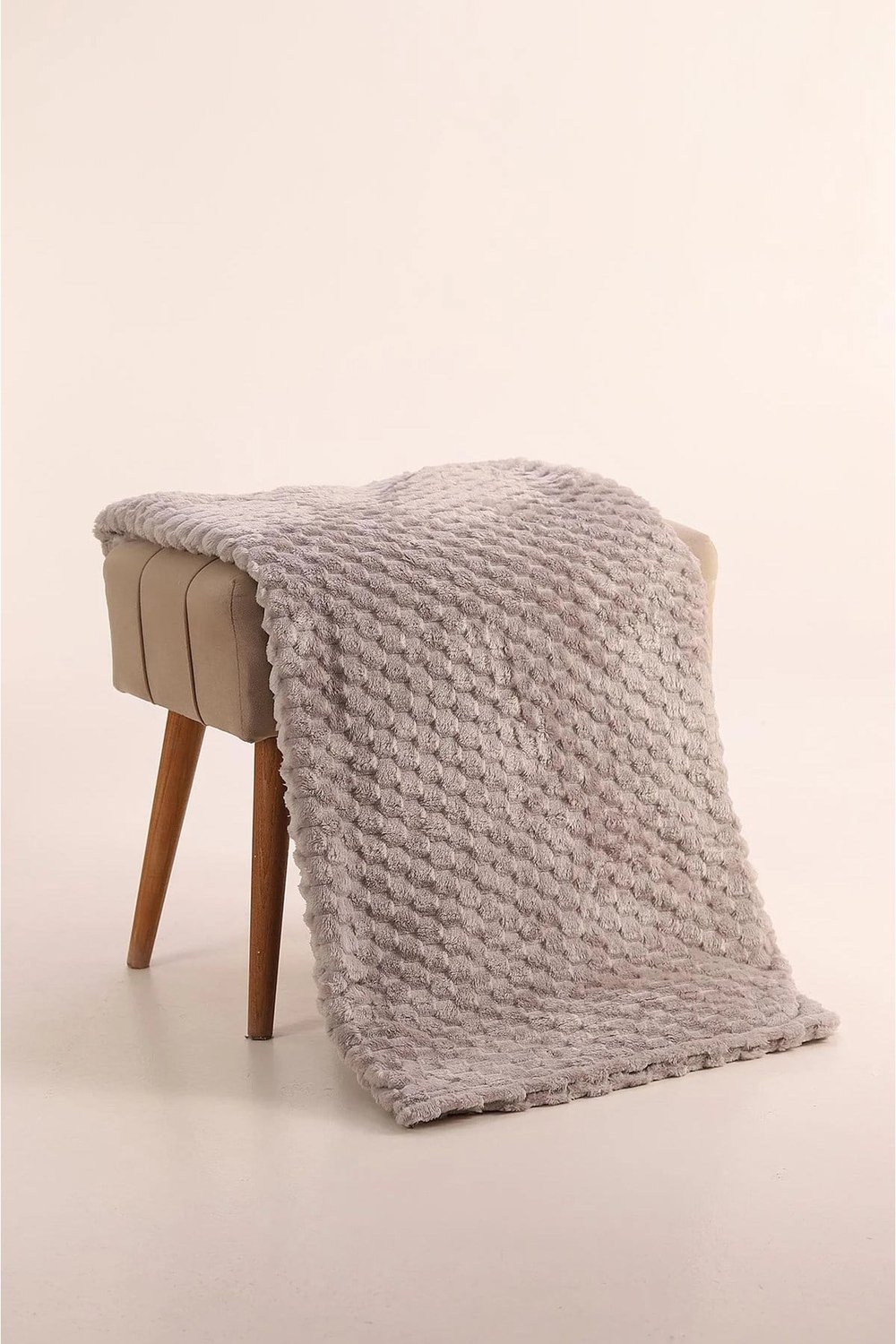 Mira 180x220 cm Koltuk & Kanepe Örtüsü | Yumuşak Dokulu | Şık Tasarım | Modern Ev Dekorasyonu