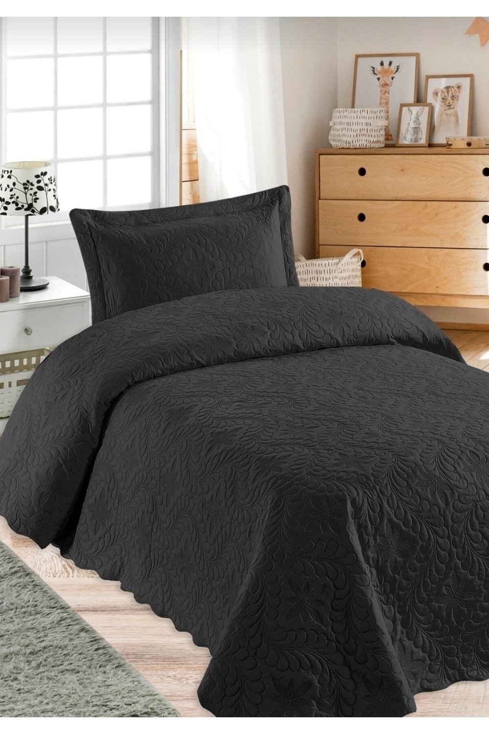 Tek Kişilik Microfiber Kapitone Yatak Örtüsü - Siyah