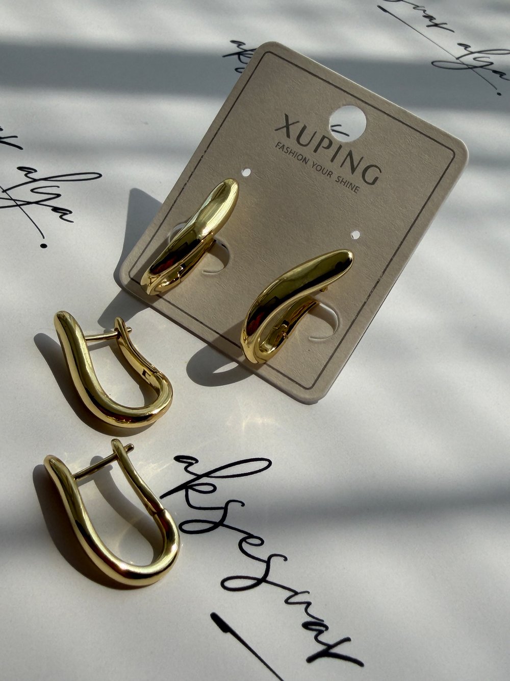 XUPING Gold U Formlu Kalın Halka Küpe