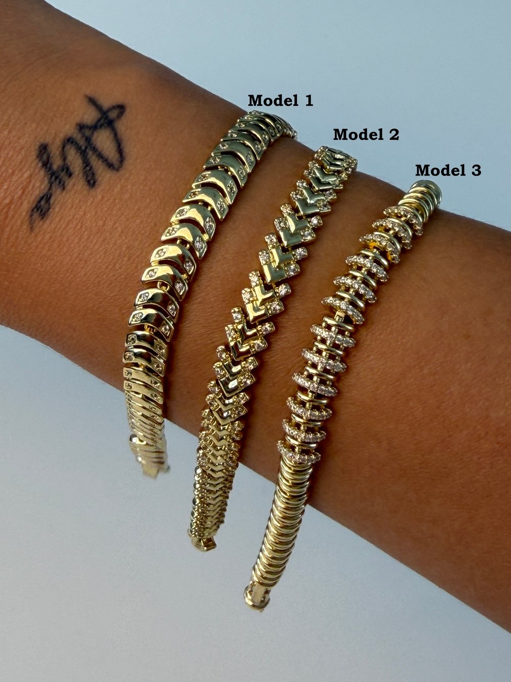 Gold Renk Çelik Bileklik – 3 Farklı Model