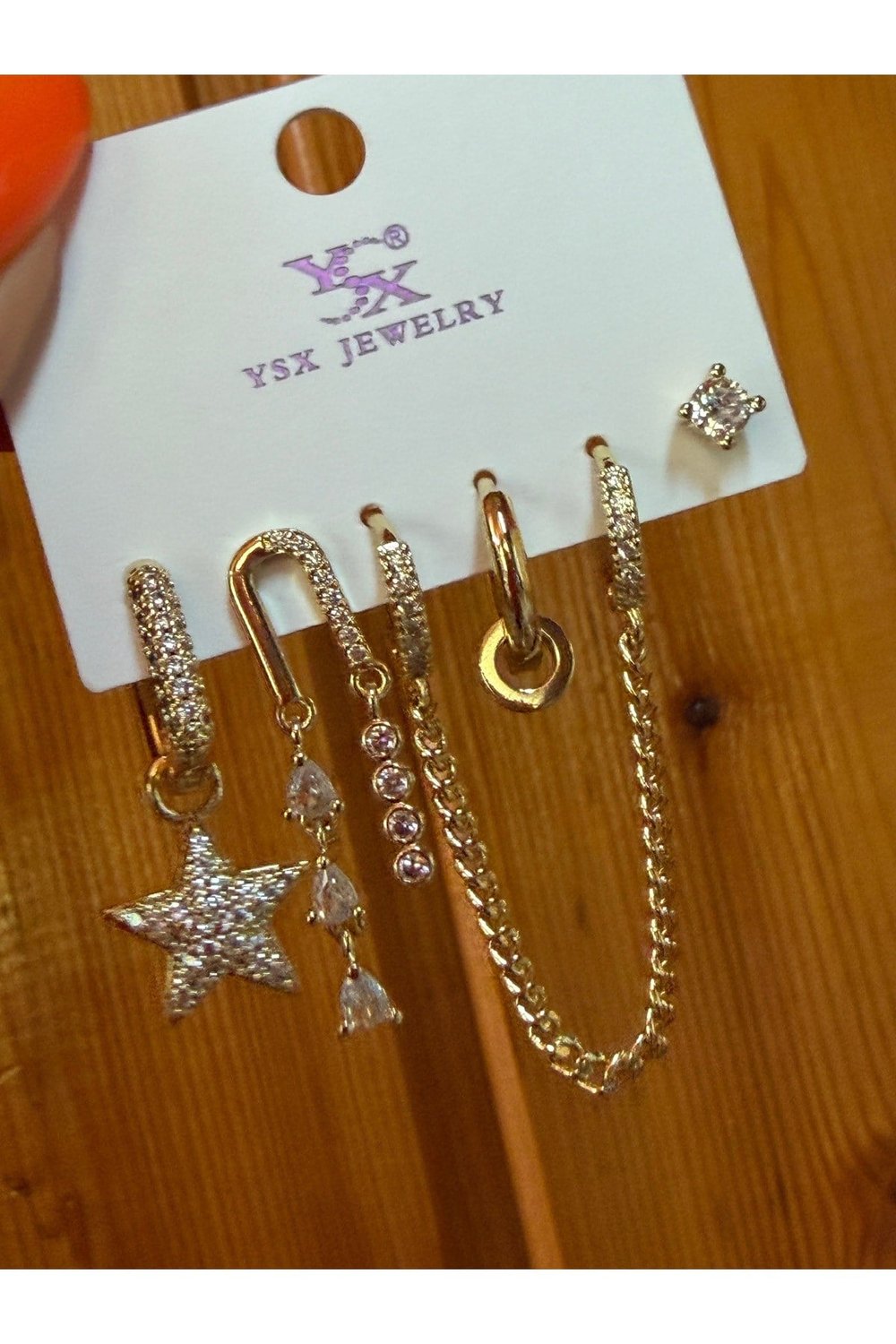 Çoklu Kombin Zirkon Taşlı Kadın Küpe Seti – 6lı Kombin Küpe
