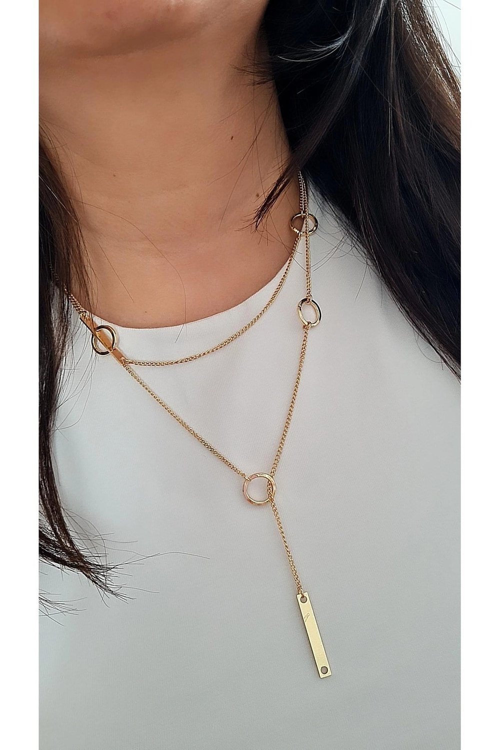 14K Altın Renk Dolamalı Tasarım Kolye
