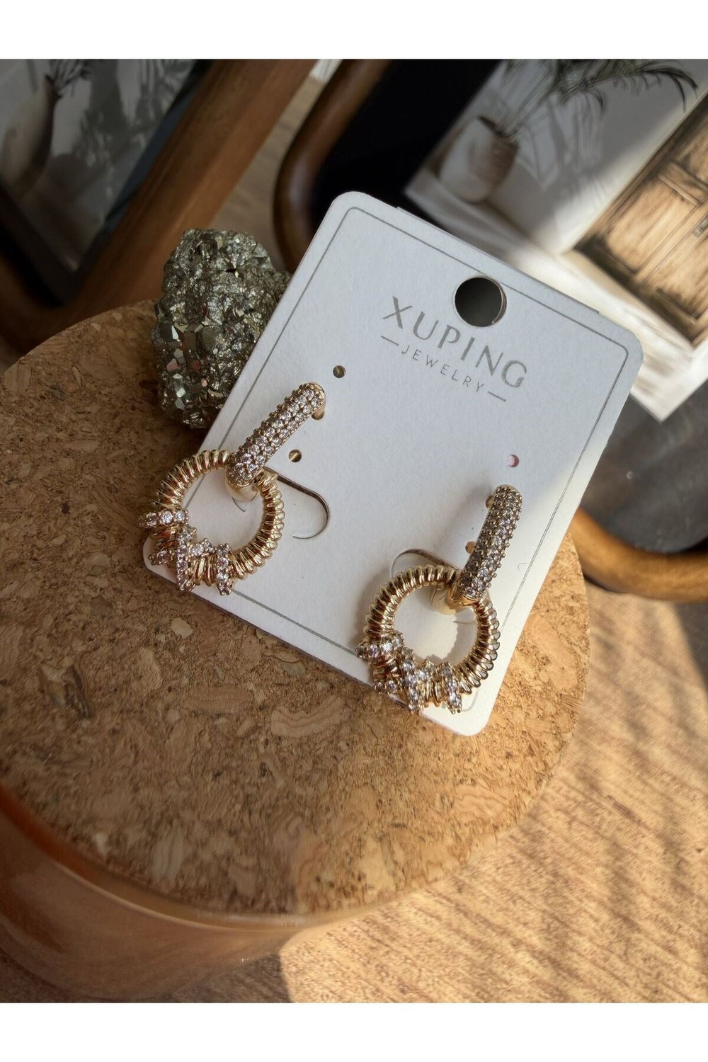 Rose Gold Zirkon Taşlı Halkalı Sallantılı Küpe | Modern Kadın Küpe