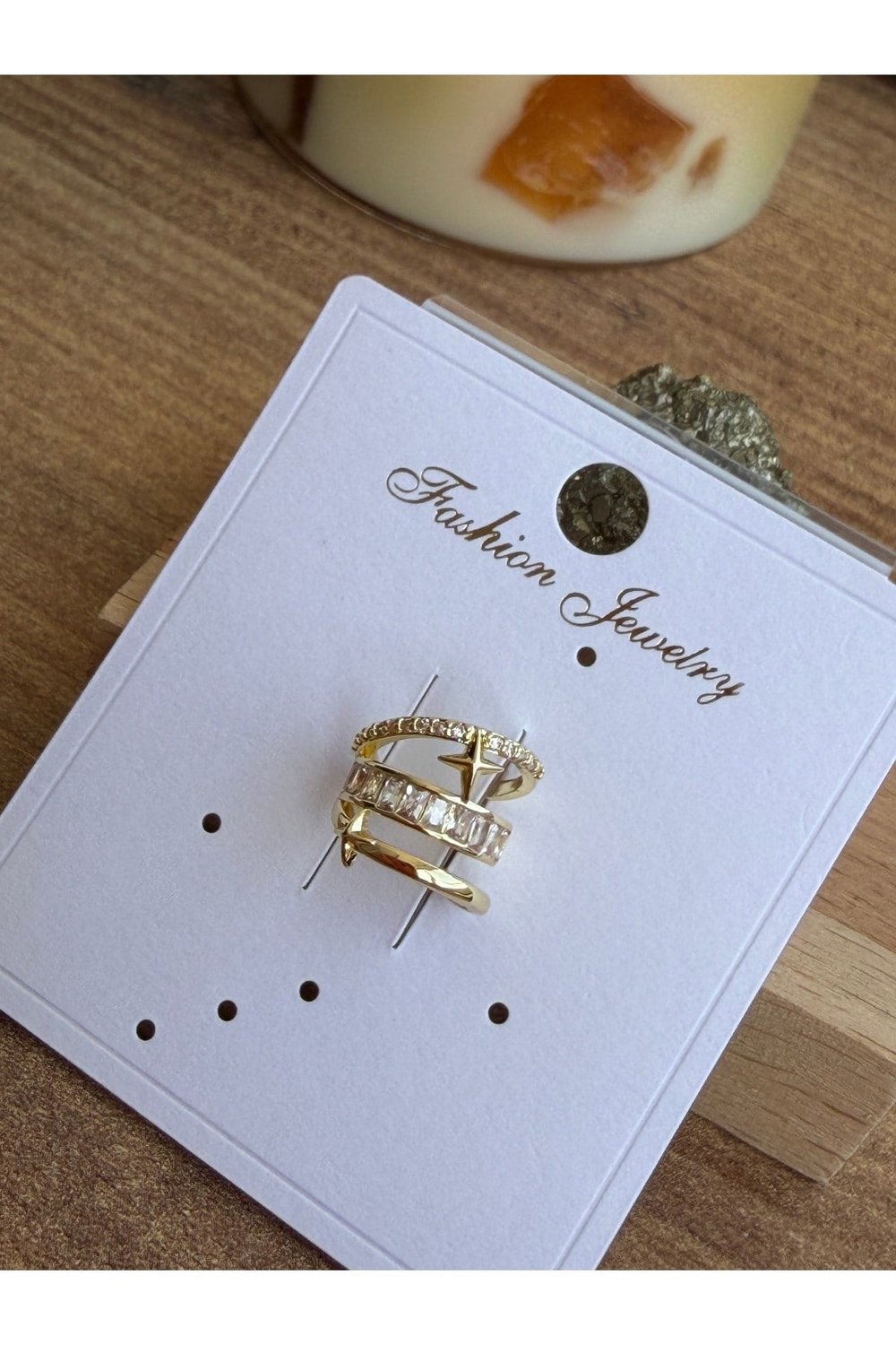Gold Zirkon Taşlı Çok Sıralı Yıldız Detaylı Ear Cuff Kıkırdak Küpesi