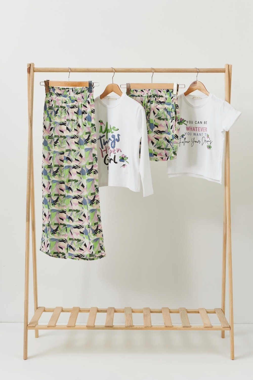 4lu-tshirt-pantolon-sort-yesil-takim-2d7429.jpg