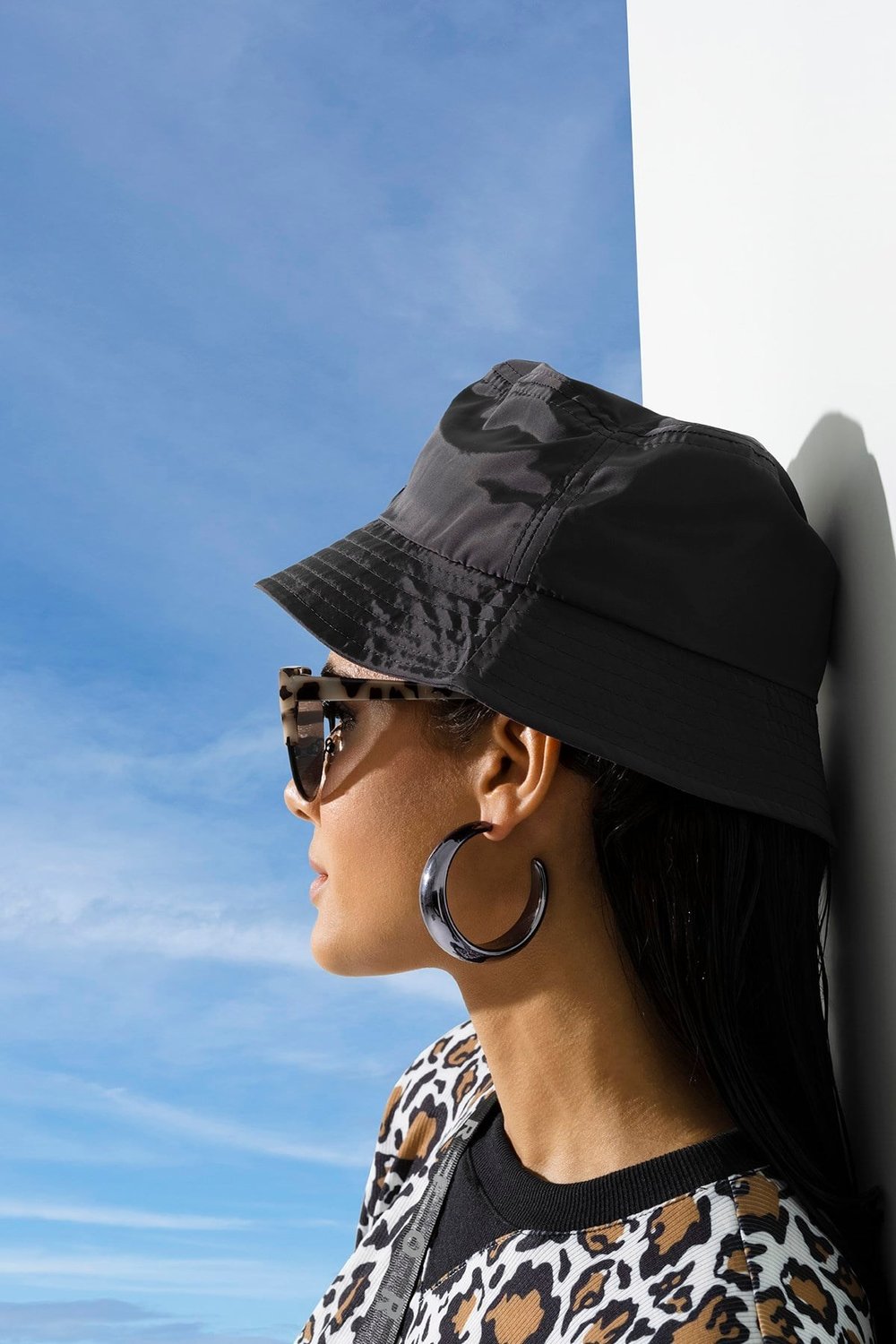 demir-detayli-safari-siyah-sapka-7-e18c.jpg