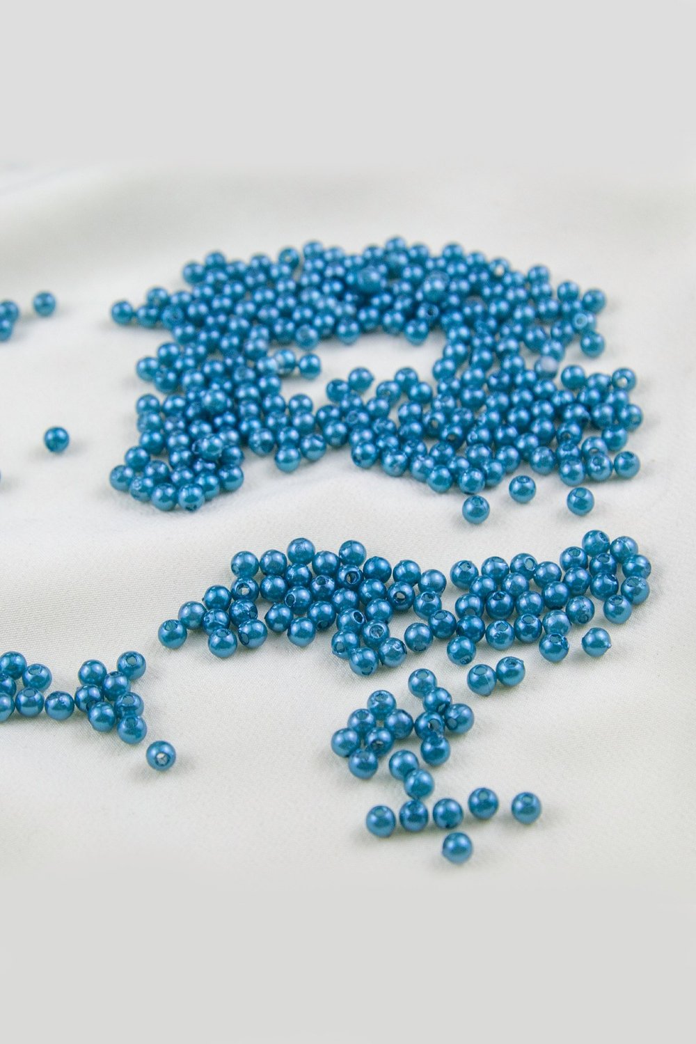 4 mm Koyu Turkuaz Tonu Plastik İnci Boncuk Aksesuar Takı Malzemesi (25 Gr)